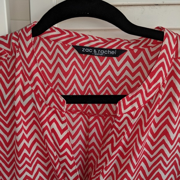 Zac and Rachel Red White Lightweight Blouse - Picture 3 of 8